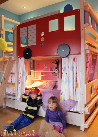 This Bunk Bed has been modified into a Fire Brigade-Fairy-Bed with the … (Bunk Bed)