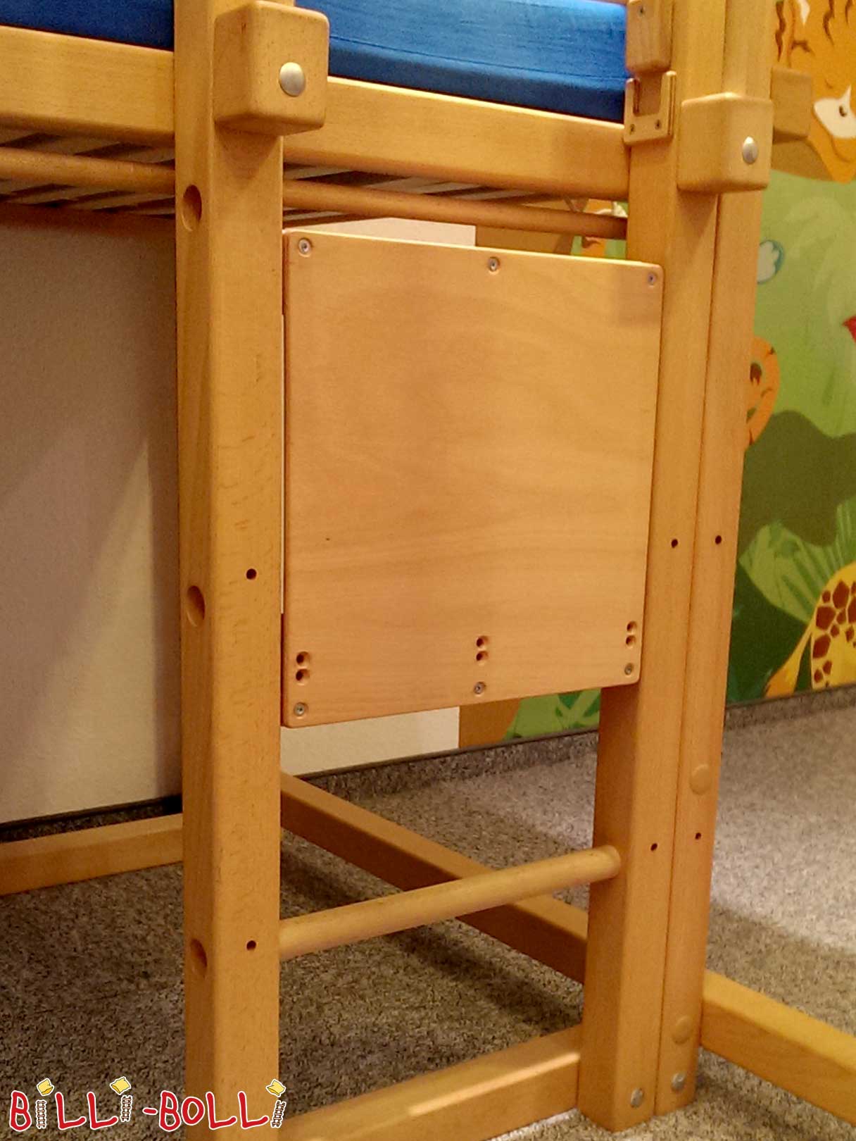 Safety gate for sales bunk bed stairs