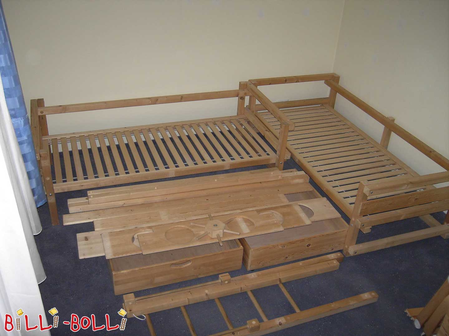 2x jaunimo lova D tipas su daugybe priedų (Kategorija: Naudojama dviaukštė lova)