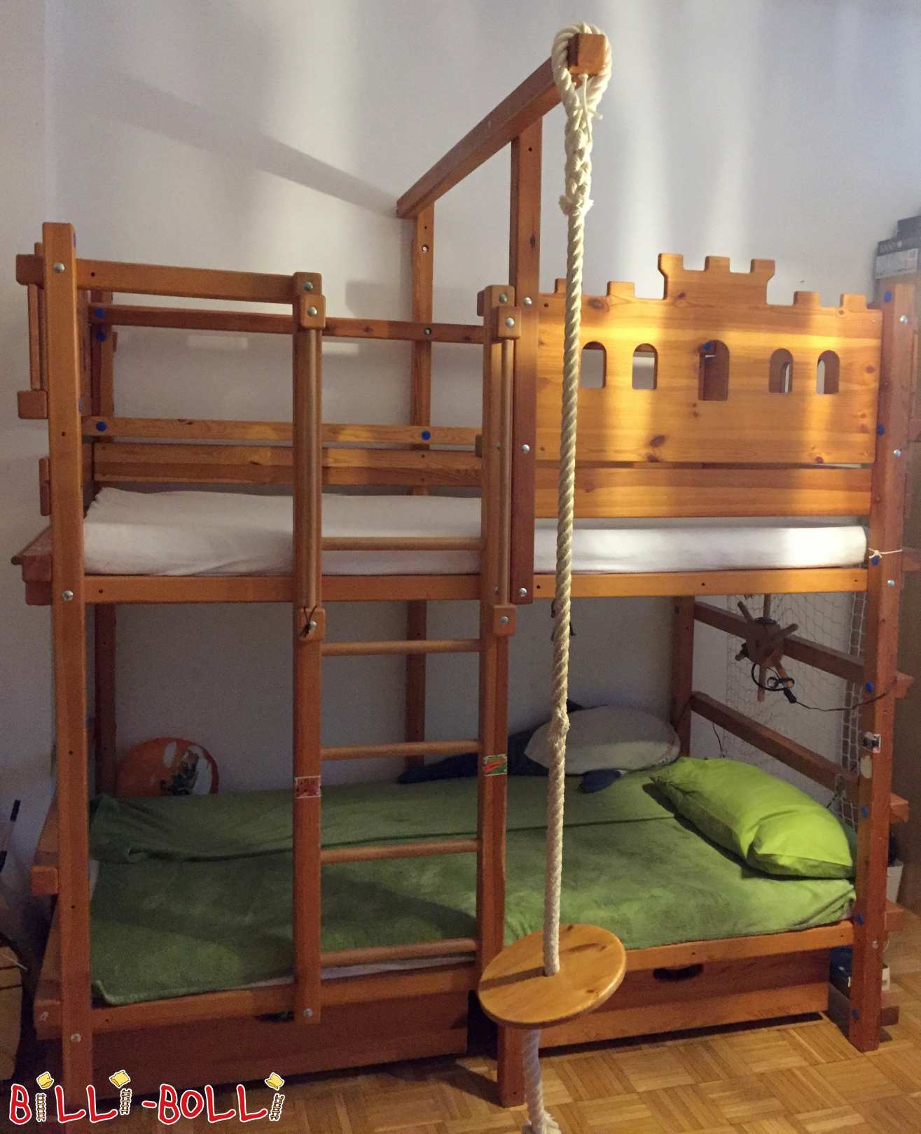 Piedzīvojumu divstāvu gulta Frankfurtē (Kategorija: Izmantota divstāvu gulta)