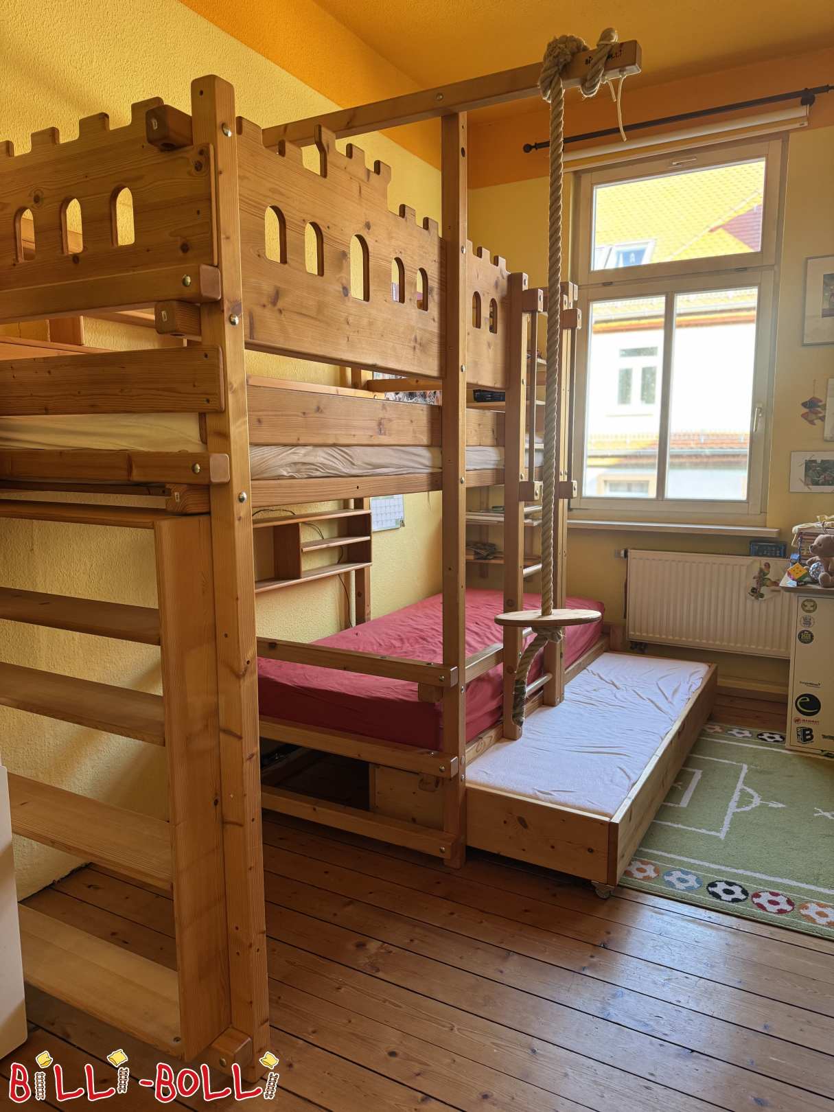Lettu d'avventura cù 2 posti di dorme + locu d'ospiti (Categoria: Letto a castello spostato lateralmente usato)