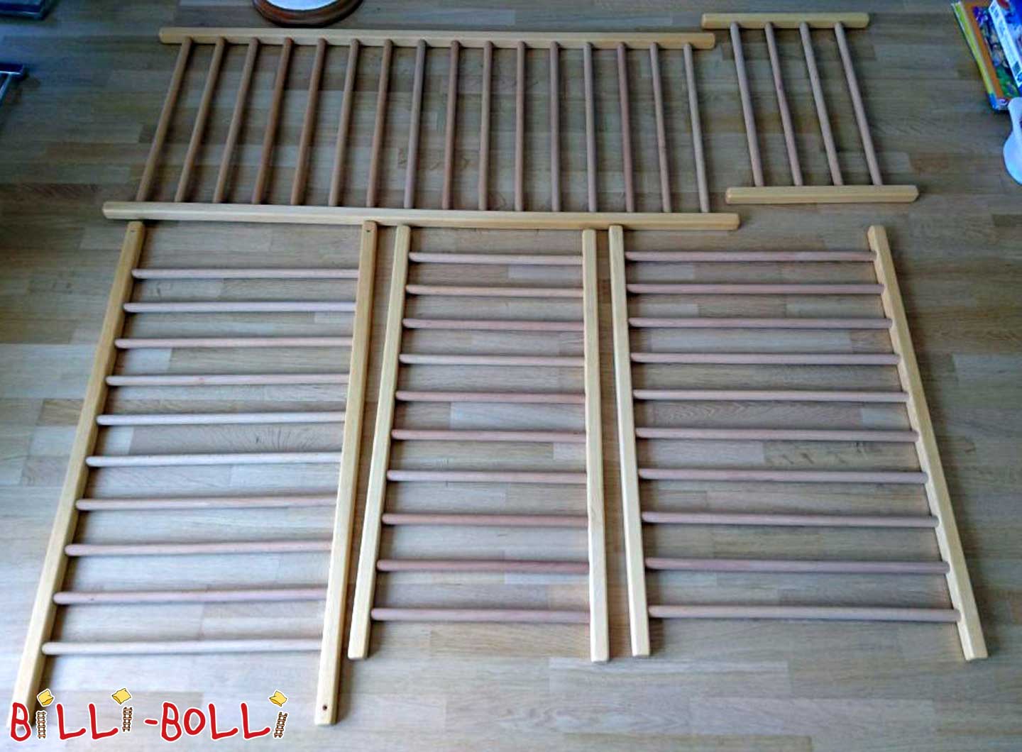 Set grille bébé 3/4 pour taille de matelas 90 x 200 cm (Catégorie : lit couchette crèche de seconde-main)