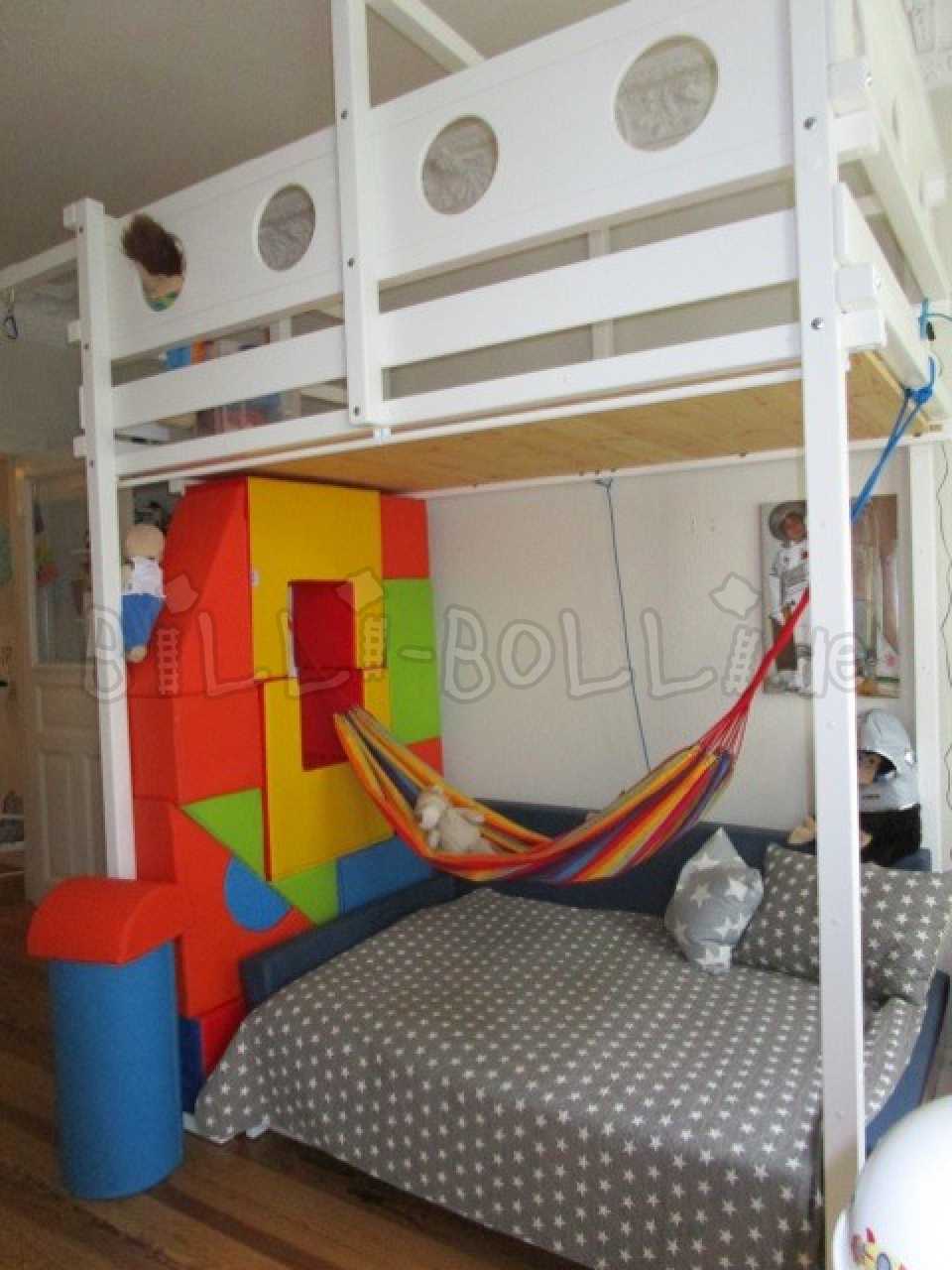 Billi-Bolli aventurlito, 120 x 200 cm, blanka pentrita pino (Kategorio: Bezonata litujo)