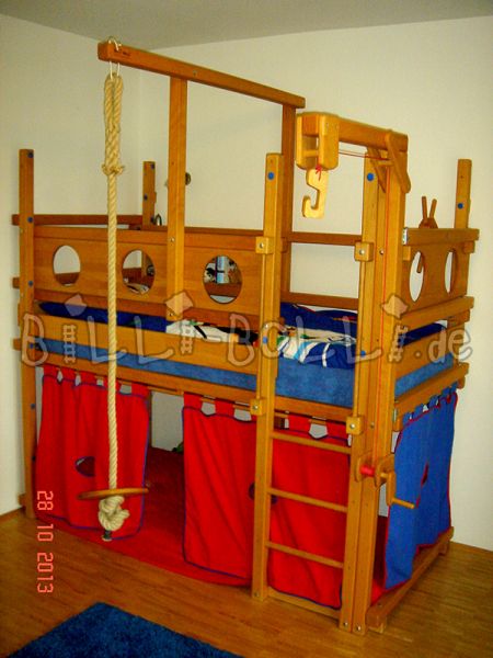 Billi Bolli adventure bed "Pirate", beuken, 90 x 200 cm (Categorie: groeiende hoogslaper gebruikt)