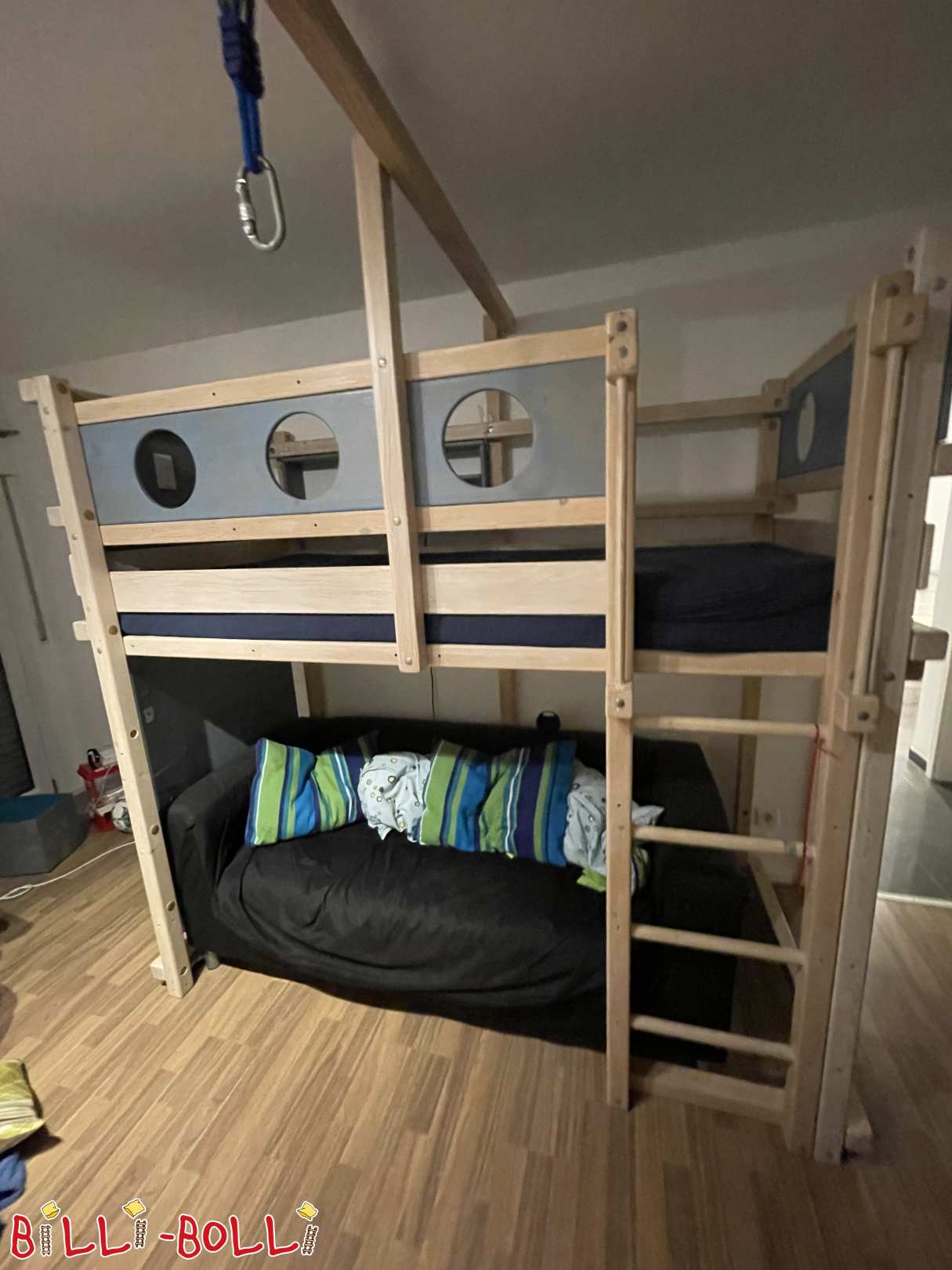Letto Billi-Bolli con accessori (Categoria: Letto a soppalco trasformabile di seconda mano)