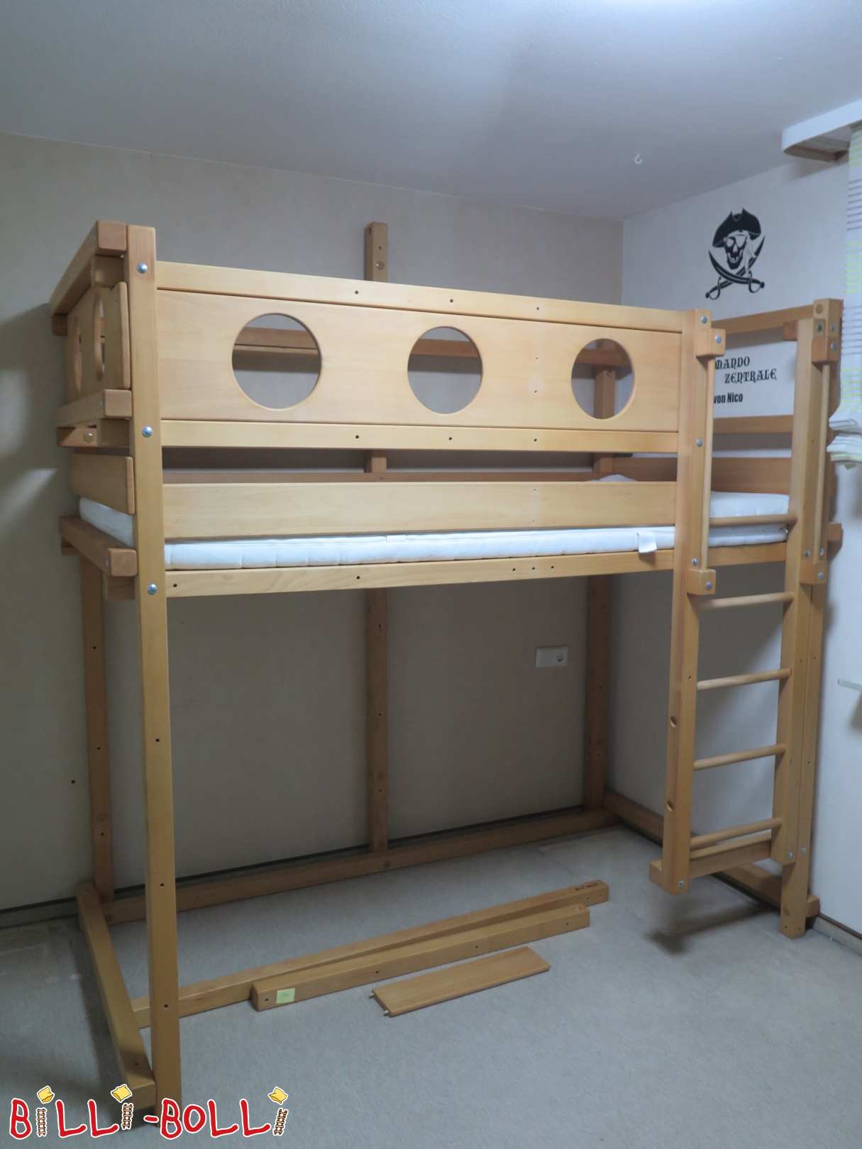 Loftová posteľ Billi-Bolli rastúca s dieťaťom rozmer matraca 100x200 cm v buku (Kategória: Vysoká posteľ rastúca s dieťaťom used)