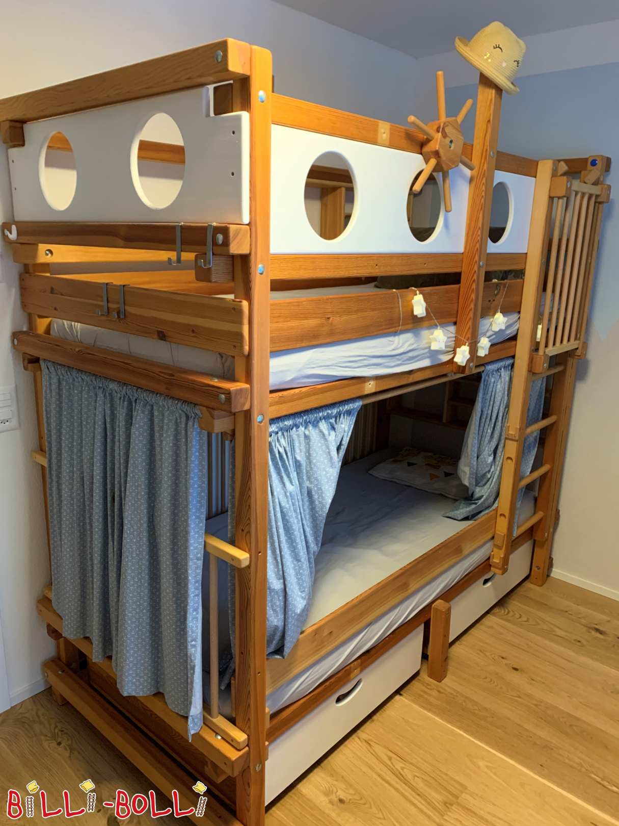Billi Bolli pirātu gulta, Šveice (Kategorija: Izmantota divstāvu gulta)
