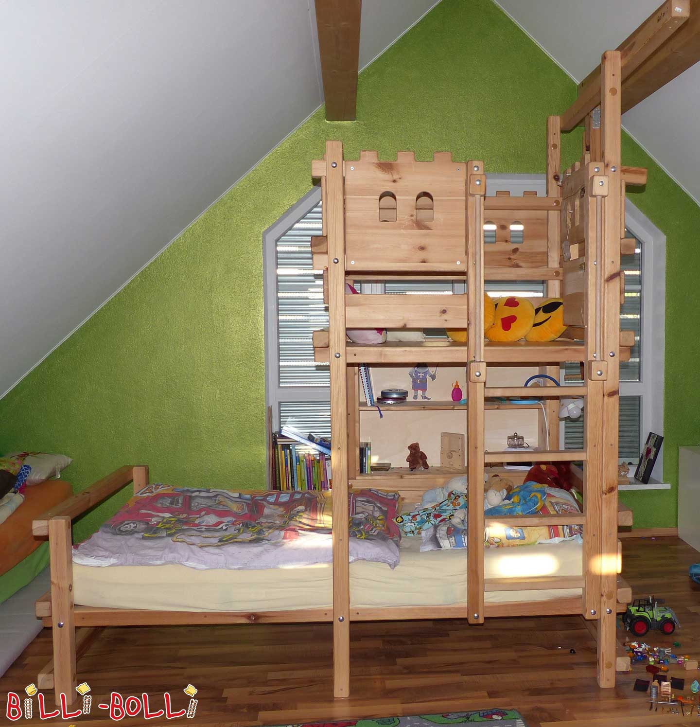 Roof sloping bed in knight's castle design (Category: second hand pitched roof bed)