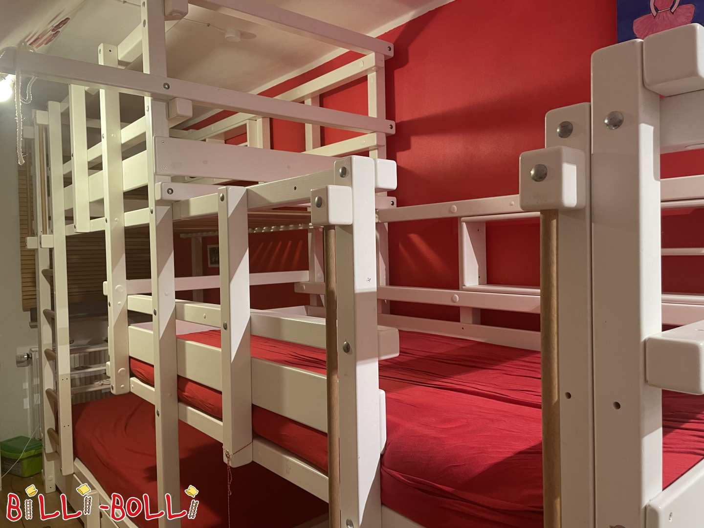 Trojlôžková posteľ typu 2C vrátane zásuvkovej postele (Kategória: Trojlôžkové postele na poschodovej posteli použité)