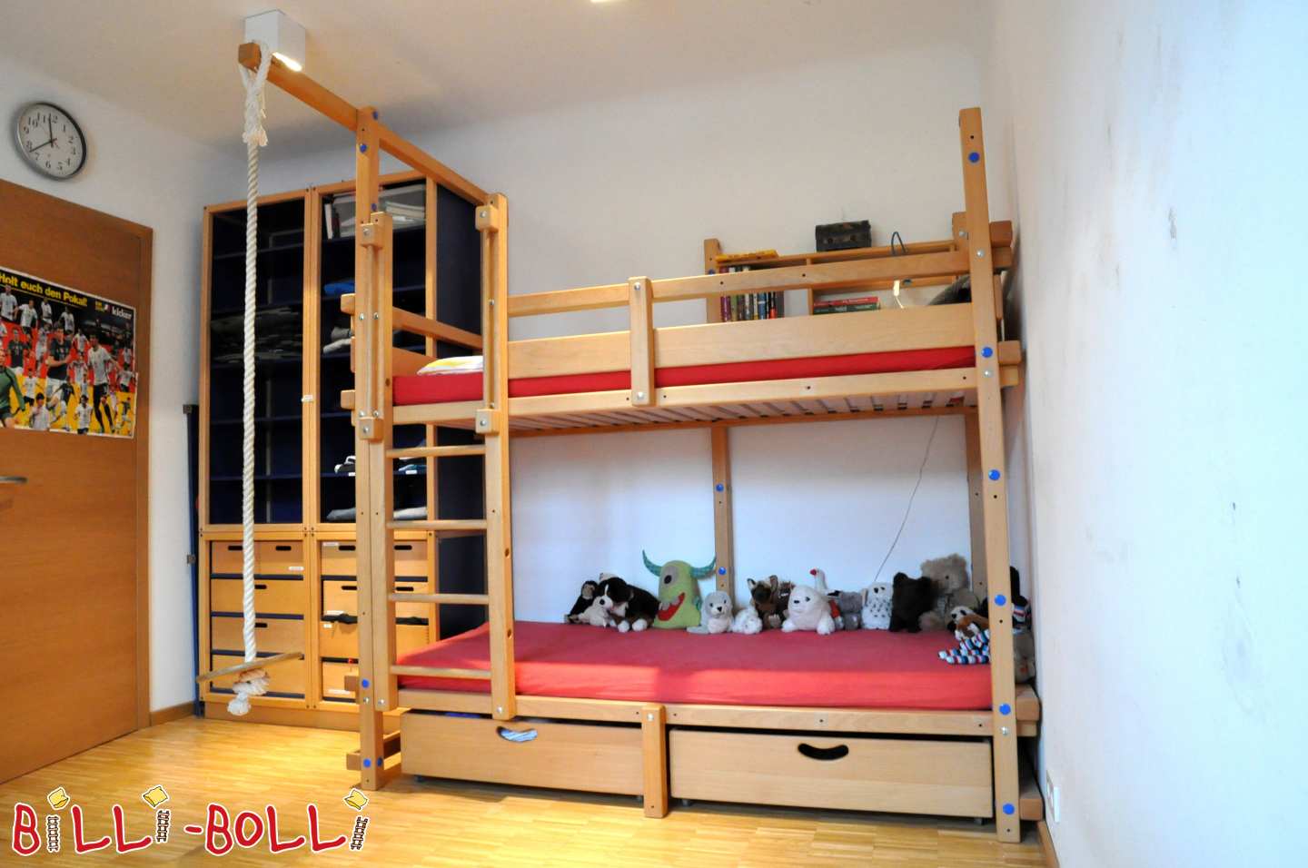 Тримісне ліжко над кутом, змащений маслом бук в Люксембурзі (Категорія: Дитячі меблі б / у)