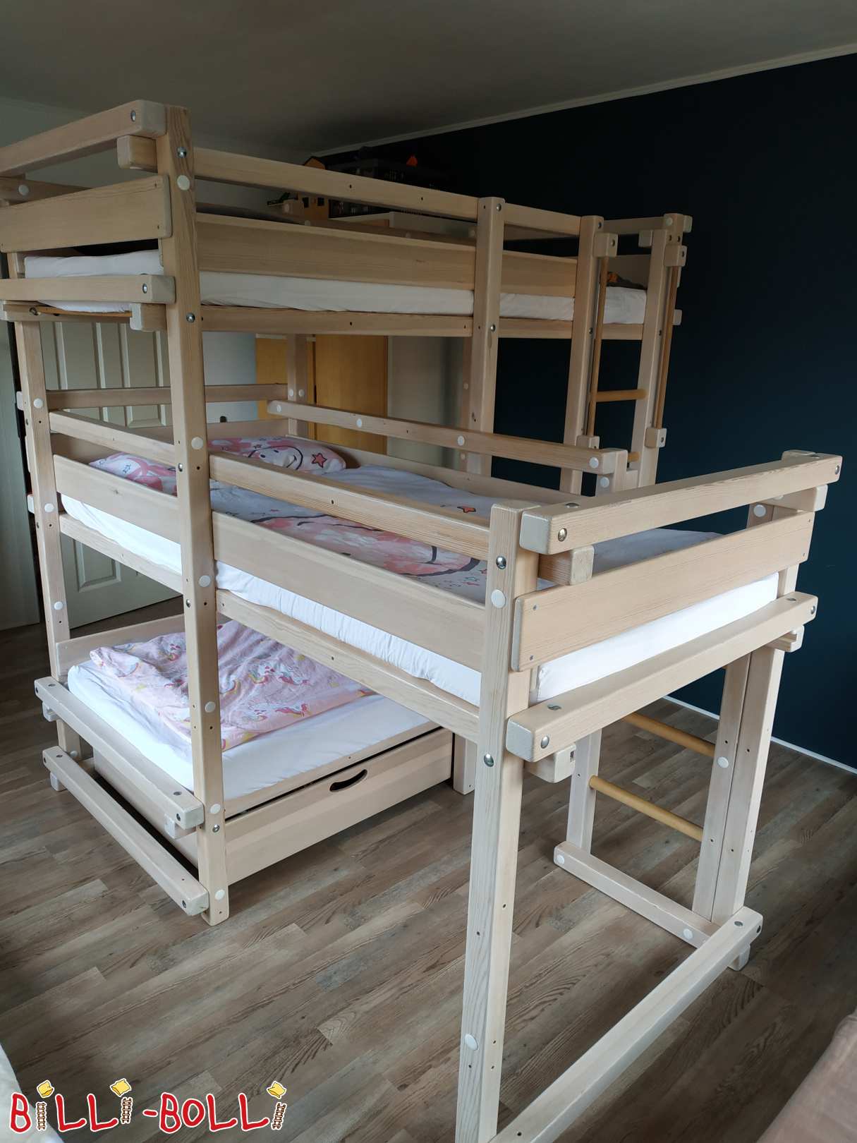 Triple bunk bed above corner (type 1A) from non-smoking household, Rhineland (Category: Triple Bunk Beds pre-owned)