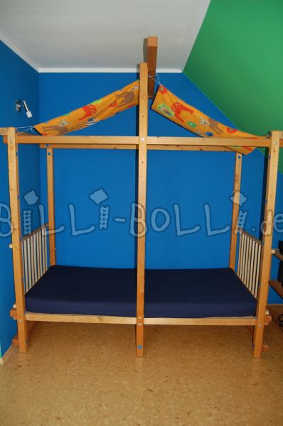 Canopy bed (Category: second hand bunk bed)