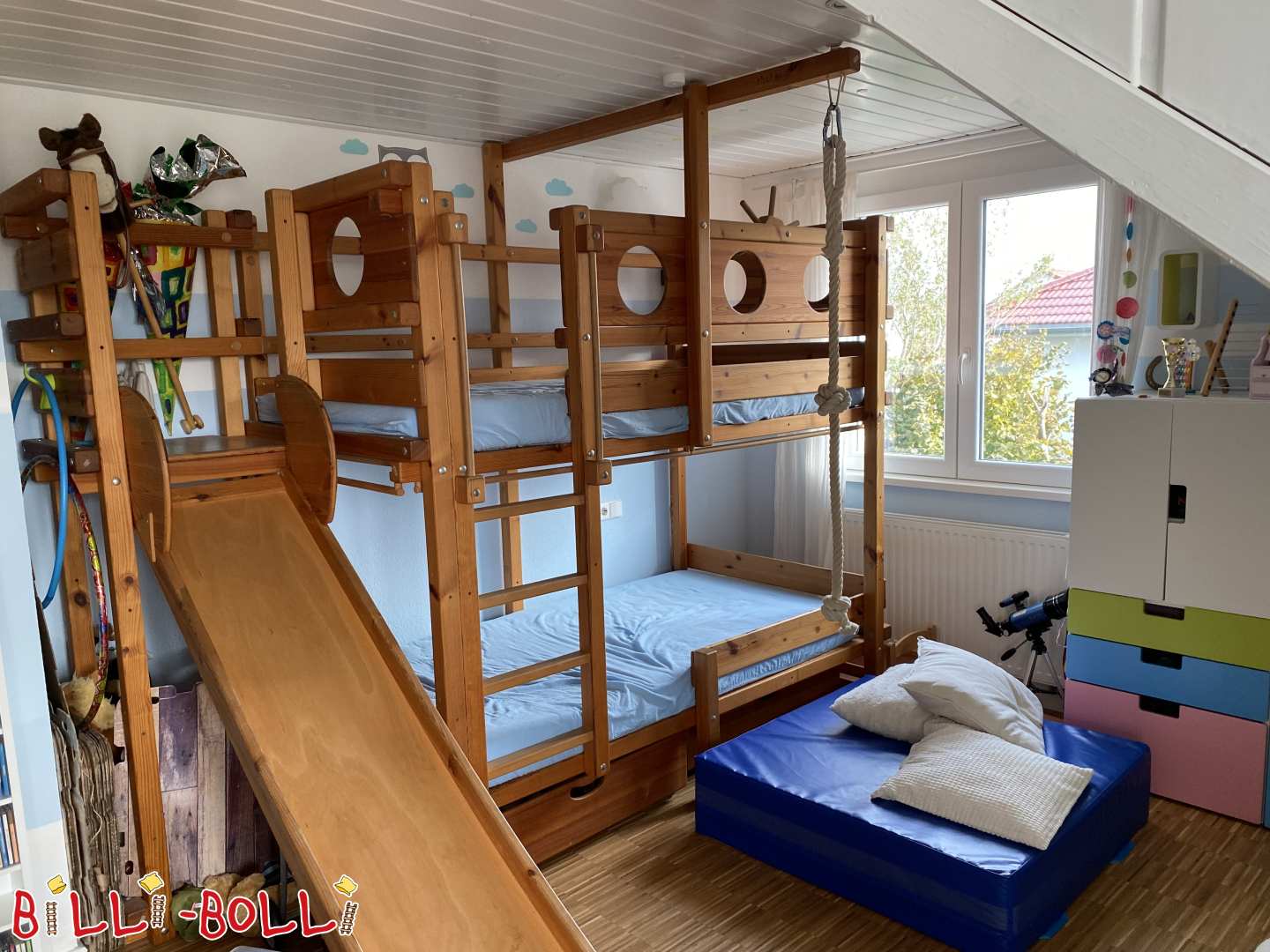 स्लाइड टॉवर और कई सामान के साथ बंक बेड 100x200 (श्रेणी: चारपाई बिस्तर का इस्तेमाल किया)