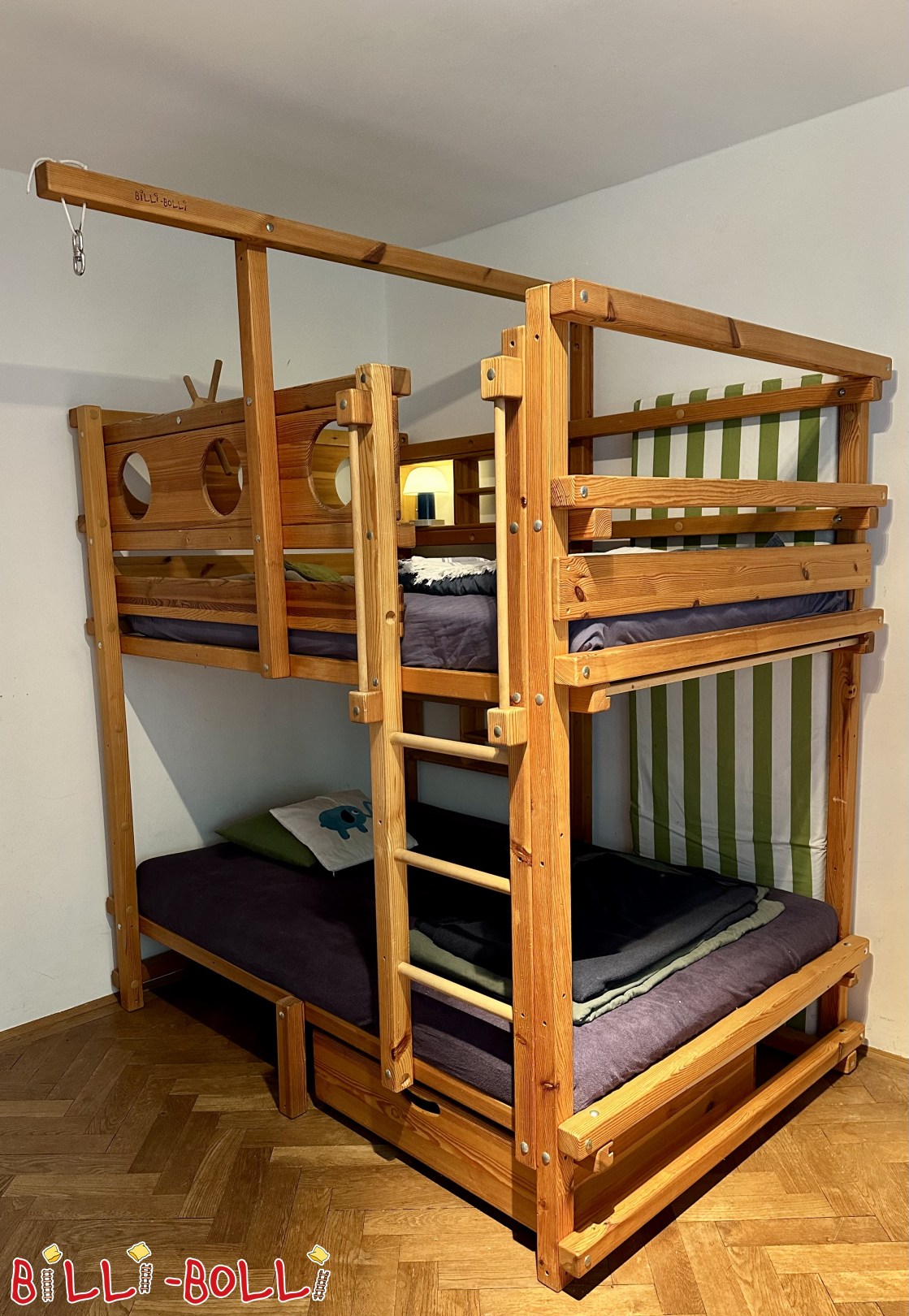 Oglas 5719: Katni krevet, 120x190 cm, s igračkom dizalicom, u Münchenu Katni krevet, 120x190 cm, s igračkom dizalicom, u Münchenu (Kategorija: Polovan Kajkasti krevet)