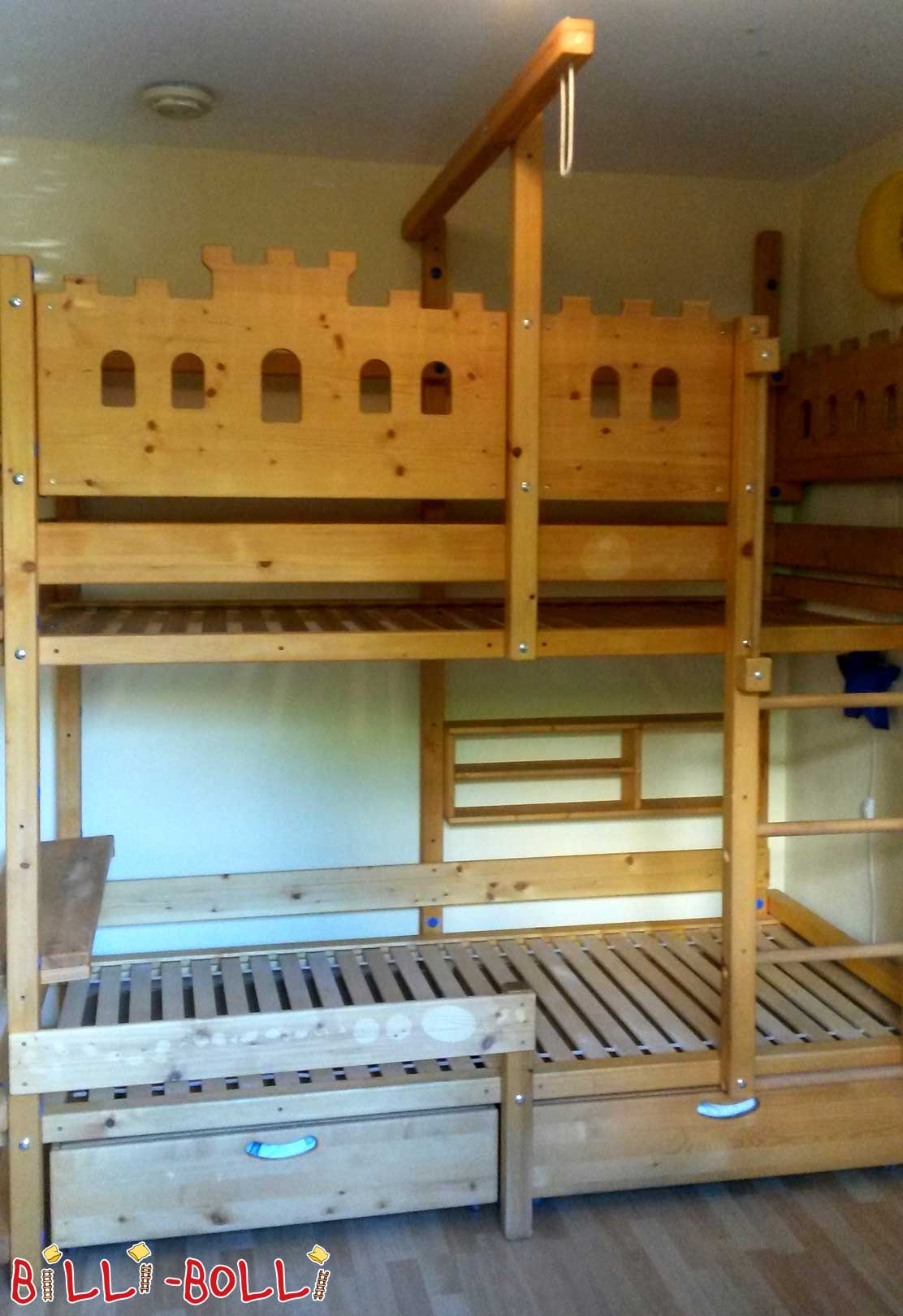 Poschodová posteľ, 90 x 200 cm, olejovaný voskovaný smrek (Kategória: Použitá vysoká posteľ)