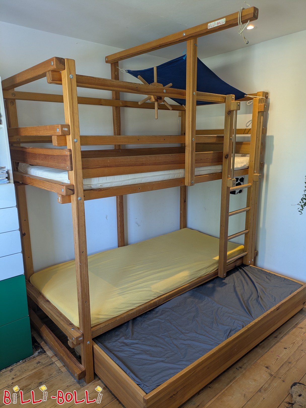 Anúncio 5741: Cama de dois andares 90x200 com gavetão, nas proximidades de Oxford, em Inglaterra Cama de dois andares 90x200 com gavetão, nas proximidades de Oxford, em Inglaterra (Categoria: Cama de dois andares em segunda mão)