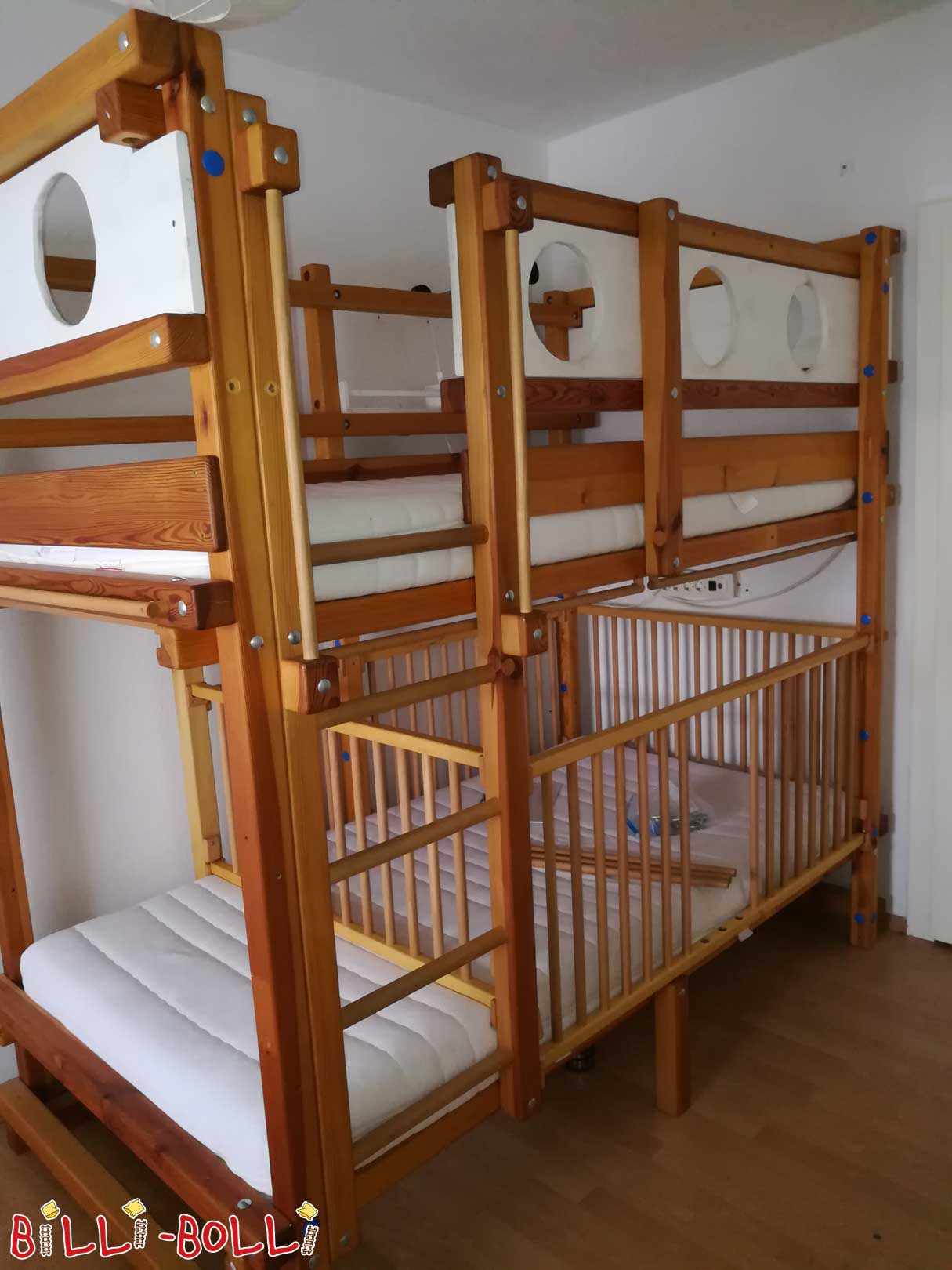 Stack Bett mat Puppelchen Paart (Kategorie: Bunk Bett benotzt)