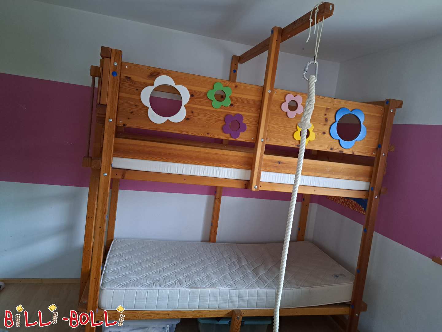 Pat supraetajat cu panou de flori - posibilitate de achiziționare a două paturi identice (Categorie: Pat supraetajat folosit)