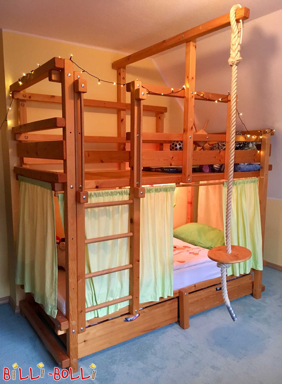 Letto a castello con gradino di tetto inclinato, abete cera oliato (Category: U lettu à lettu hè adupratu)