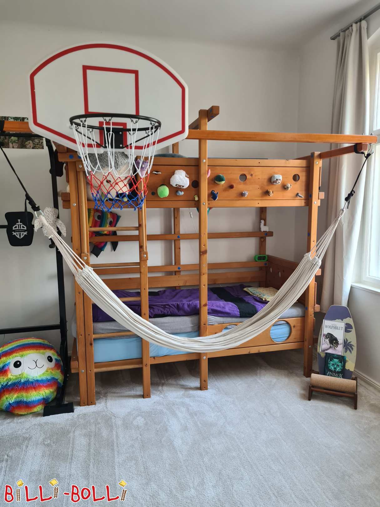 Katlı yatak veya çatı eğimli yatak (Kategori: Ranza kullanılmış)