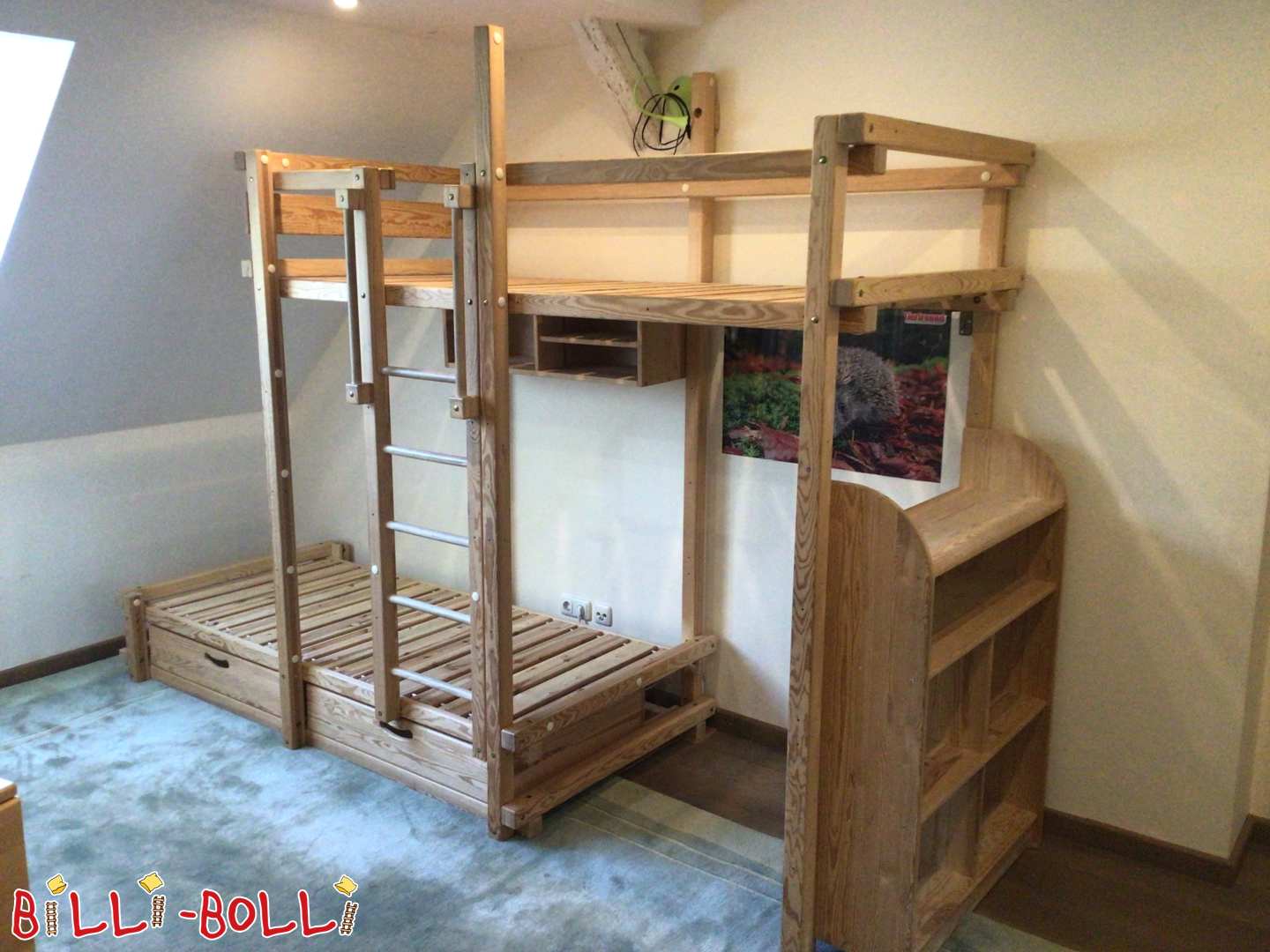 Bunk bed side. offset + bed and bookshelf in Frankfurt (Oder) (Category: Bunk Bed Laterally Staggered pre-owned)