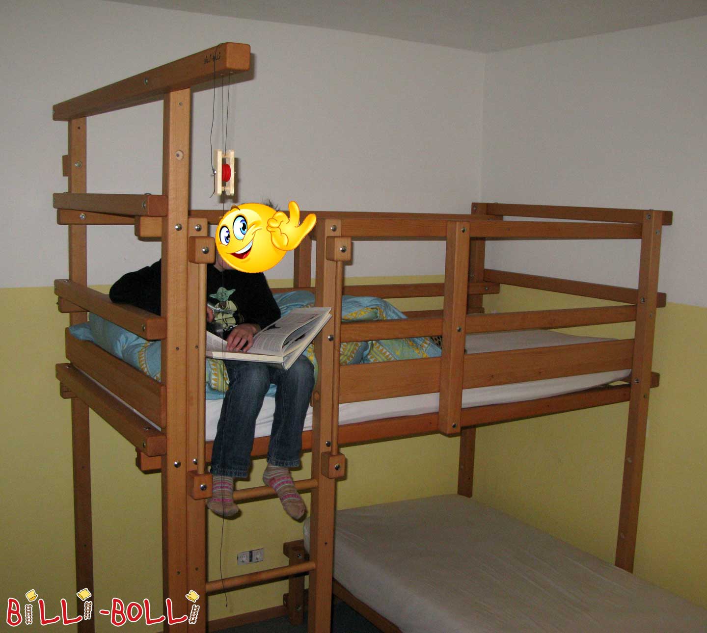 Dviaukštė lova virš kampo, alyvuoto vaško bukas (Kategorija: Naudojama dviaukštė lova)