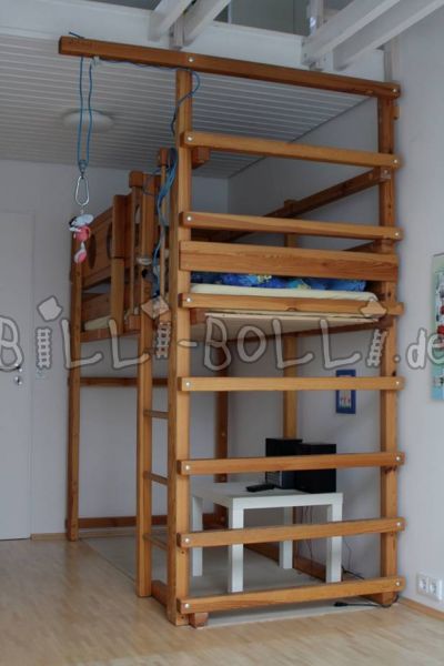 Beliche sobre canto (loft bed + conjunto de conversão) (Categoria: Cama alta usada)