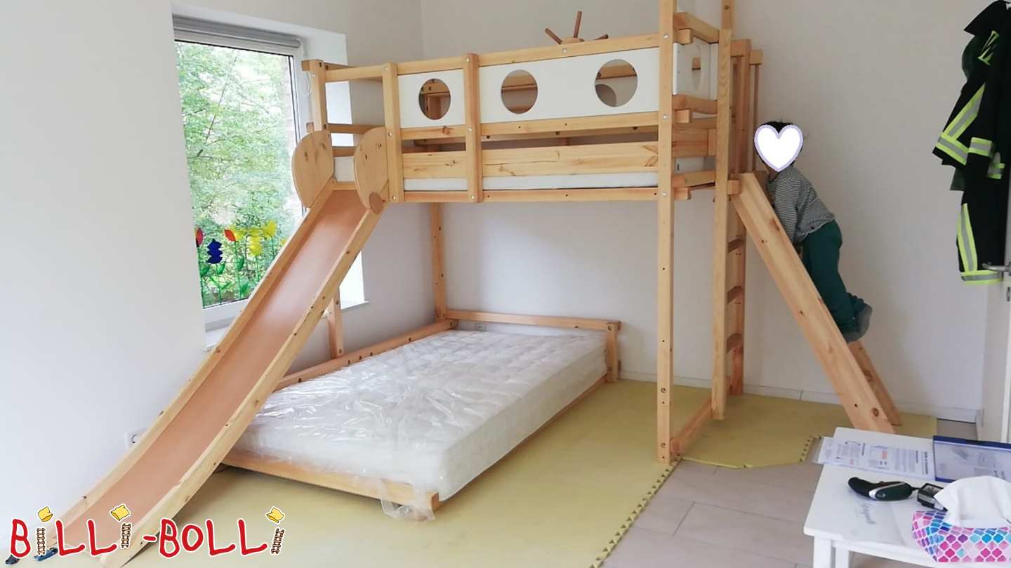 سرير بطابقين في الزاوية من خشب الصنوبر المزيت في فلنسبورغ (الفئة: سرير بطابقين فوق الزاوية المستخدمة)
