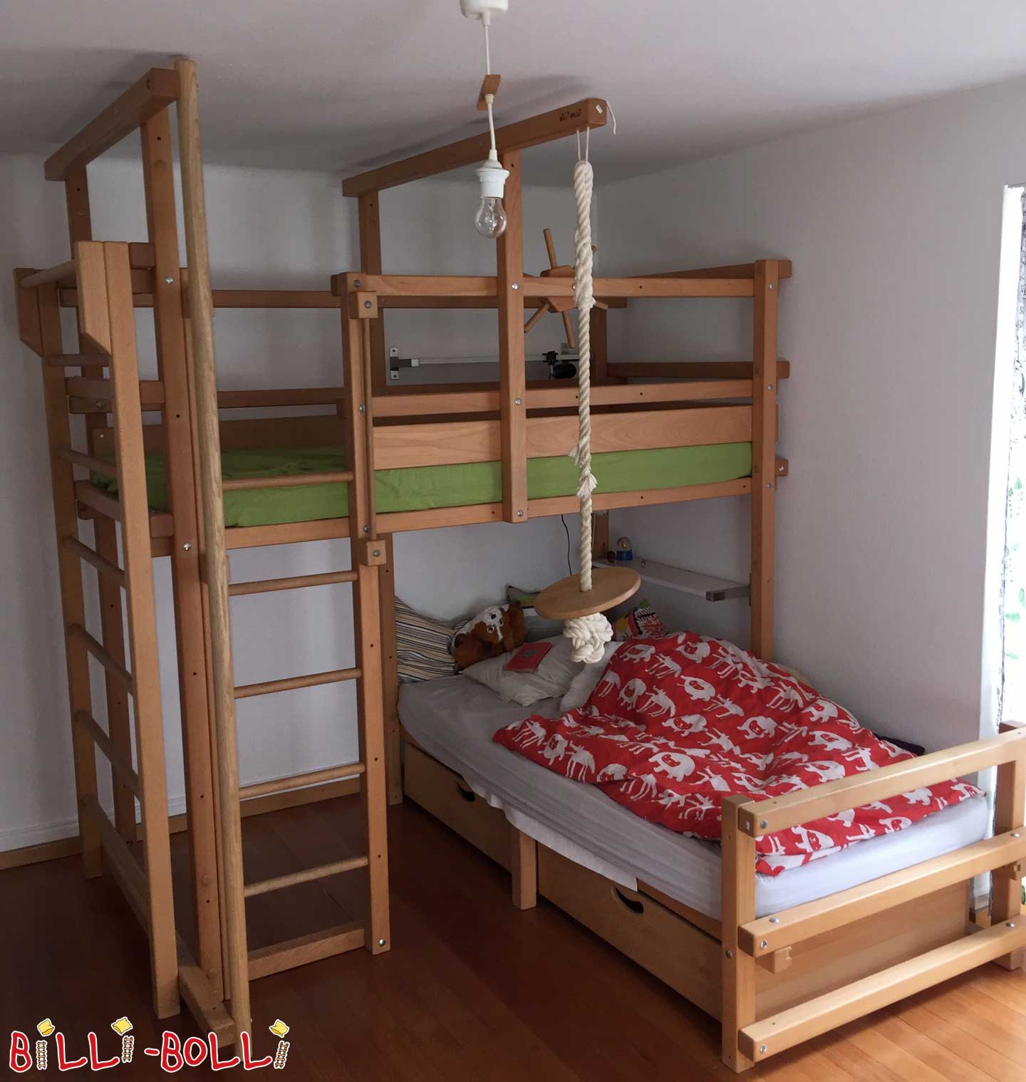 Bunk bed-over-corner with fireman's pole (Category: second hand bunk bed)