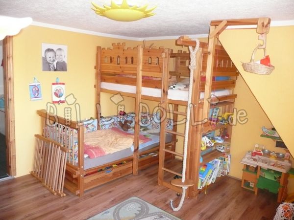 Bunk bed-over-corner with accessories (Category: second hand loft bed)