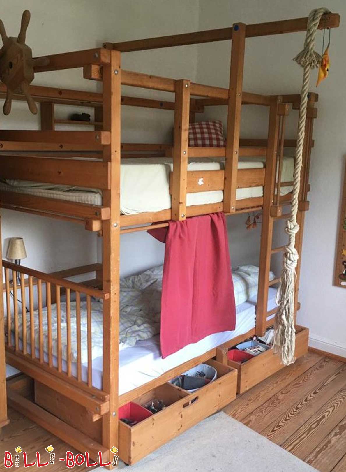 Heisch-Bett (Kategorie: Bunk Bett benotzt)