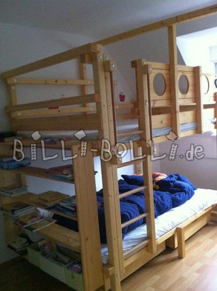 Veliki krevet na kat Billi Bolli u smreki (Kategorija: Korišten krevet u potkrovlju)
