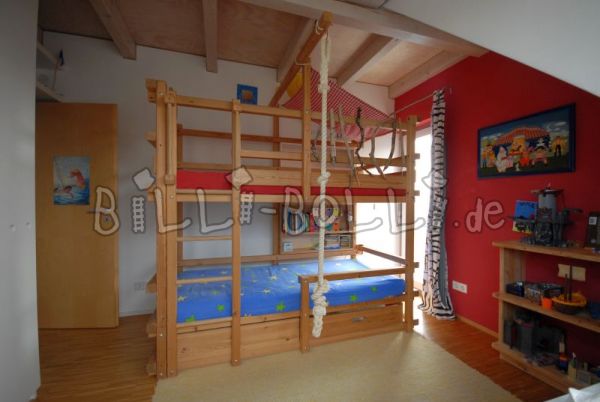 Gullibo Pirate Bed (Category: second hand loft bed)