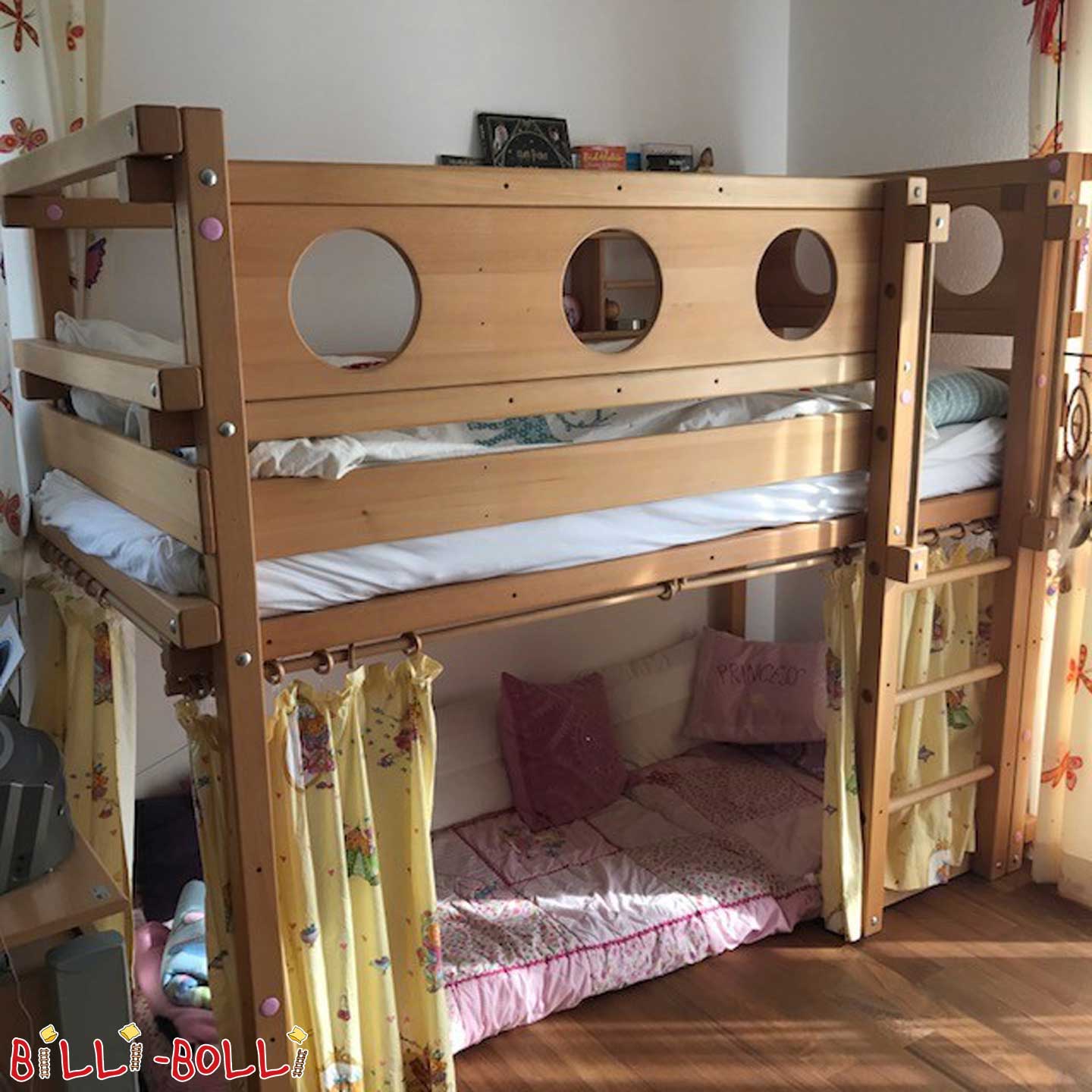 Letto a mezza altezza, 90 x 190 cm, faggio cerato oliato (Categoria: mobile per bambini usato)