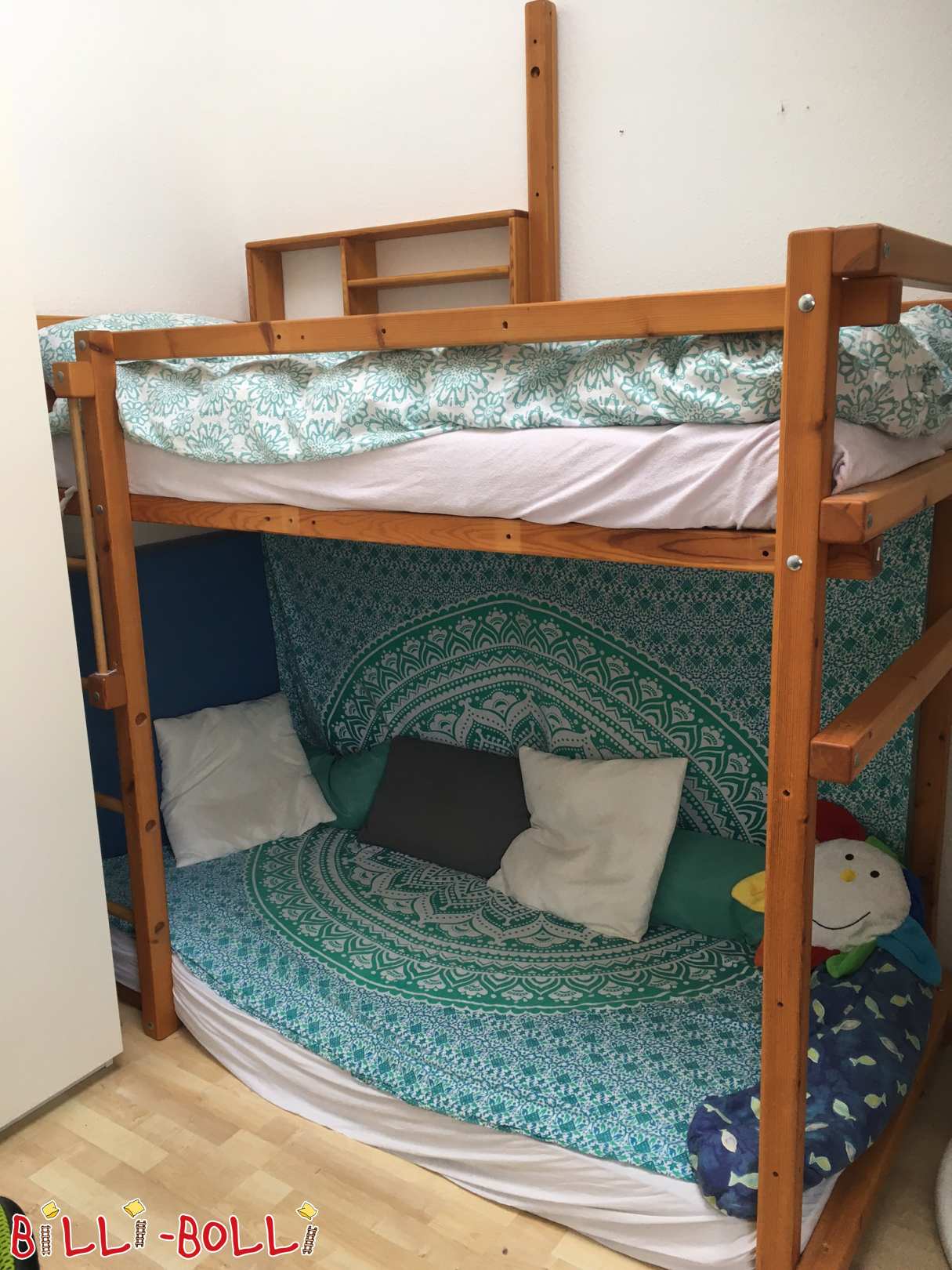 Poluetažni krevet u potkrovlju s gredom dizalice u boru u blizini Frankfurta/Majne (Kategorija: Polu-visinski krevet u potkrovlju used)