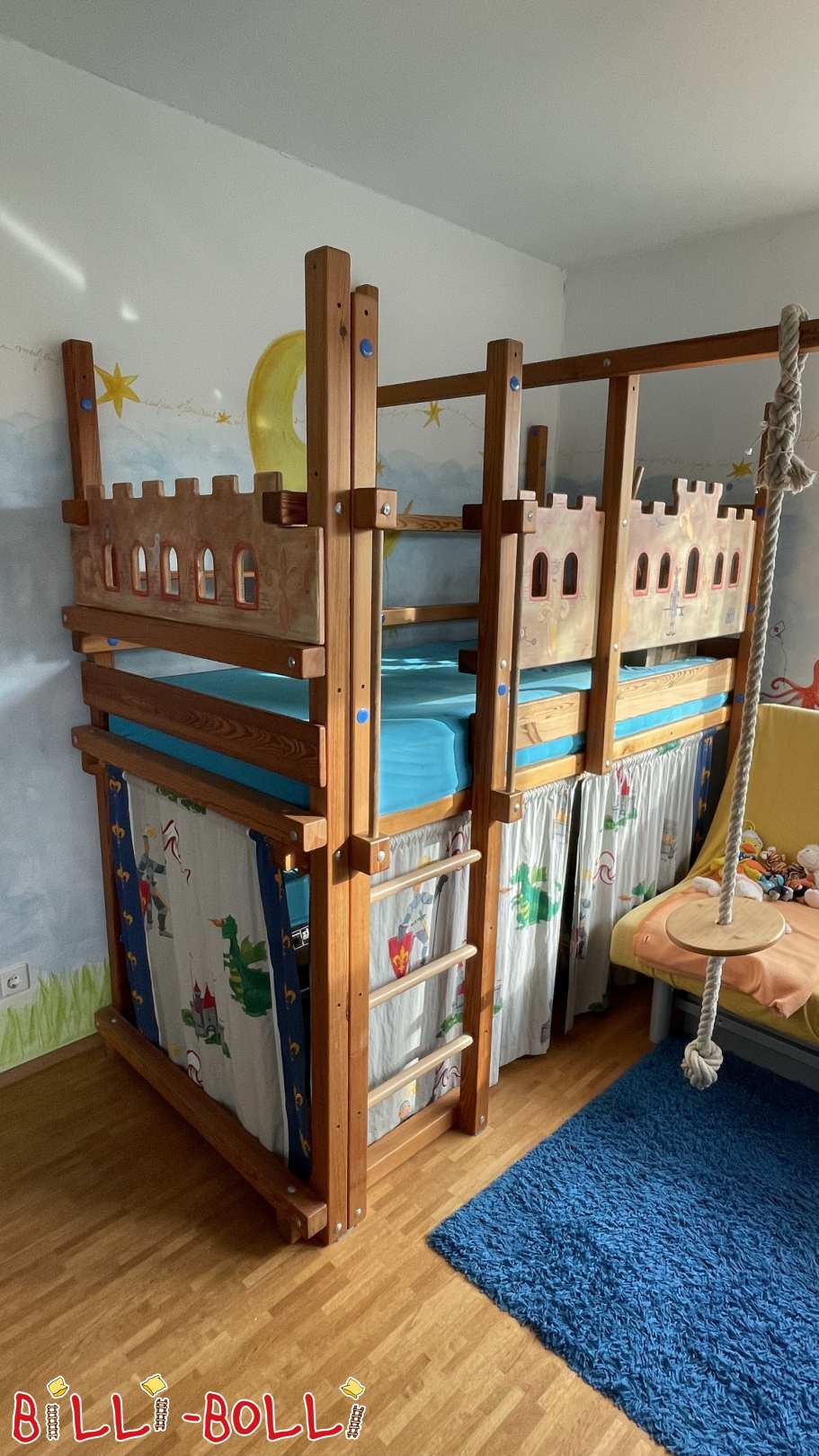Loft bed grows with knight's castle (Category: Loft Bed Adjustable by Age pre-owned)