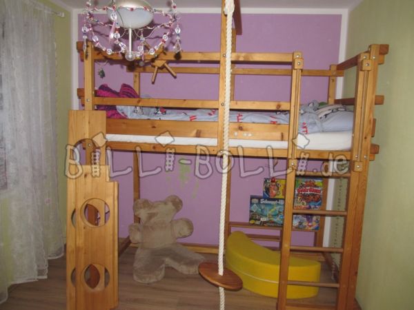 Loftová postel 100 x 200 cm (Kategorie: Použitá podkrovní postel)