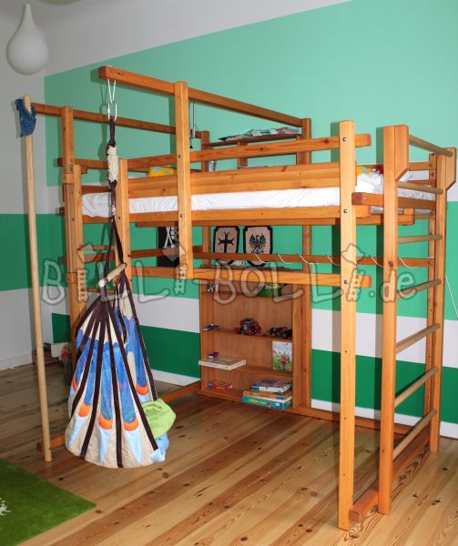 Loftová postel 140x200 cm (Kategorie: Použitá podkrovní postel)