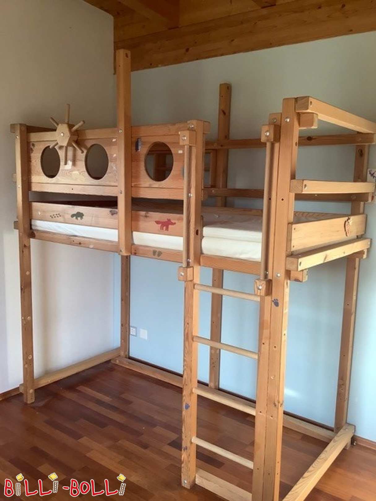 Letto a soppalco (90/200) Pino non trattato (Categoria: letto a soppalco usato)