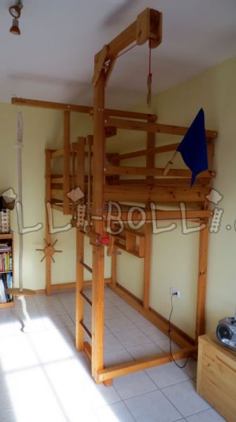 Loft bed in spruce (Category: second hand loft bed)