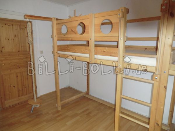 Loft bed in pine (Category: second hand loft bed)