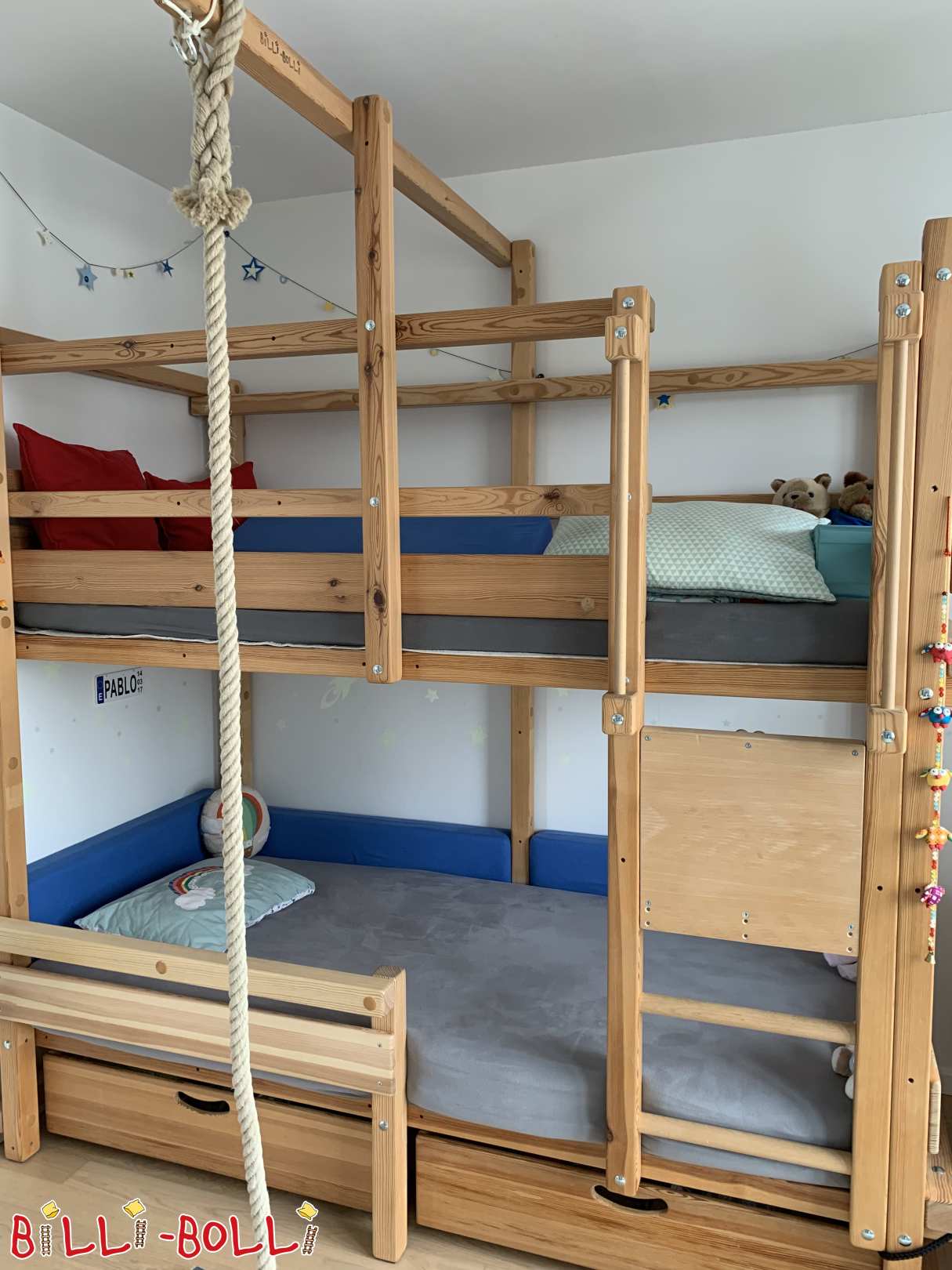 Loftsäng furu med klätterrep i Ludwigsburg (Kategori: Våningssäng begagnad)