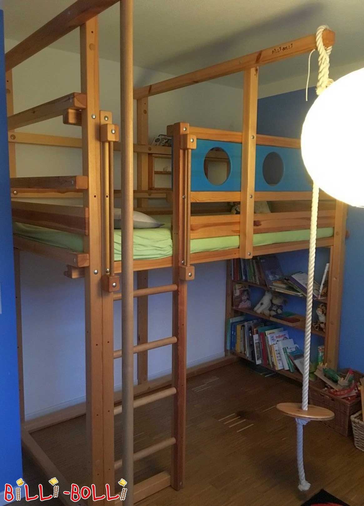 Loft bed with fireman's pole (Category: second hand loft bed)
