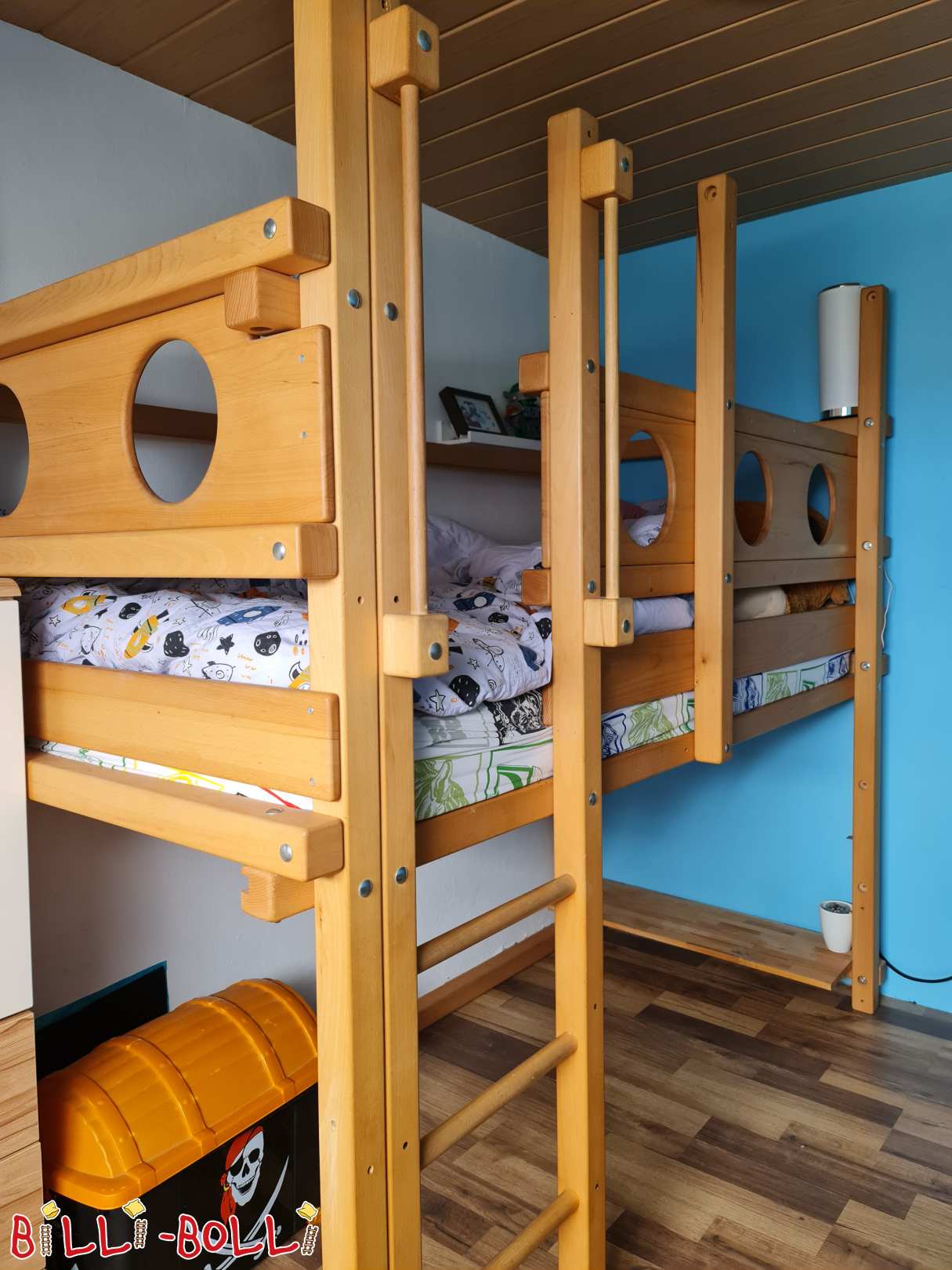 Loft bed with bunk board, oiled beech with hanging seat (Category: Loft Bed Adjustable by Age pre-owned)