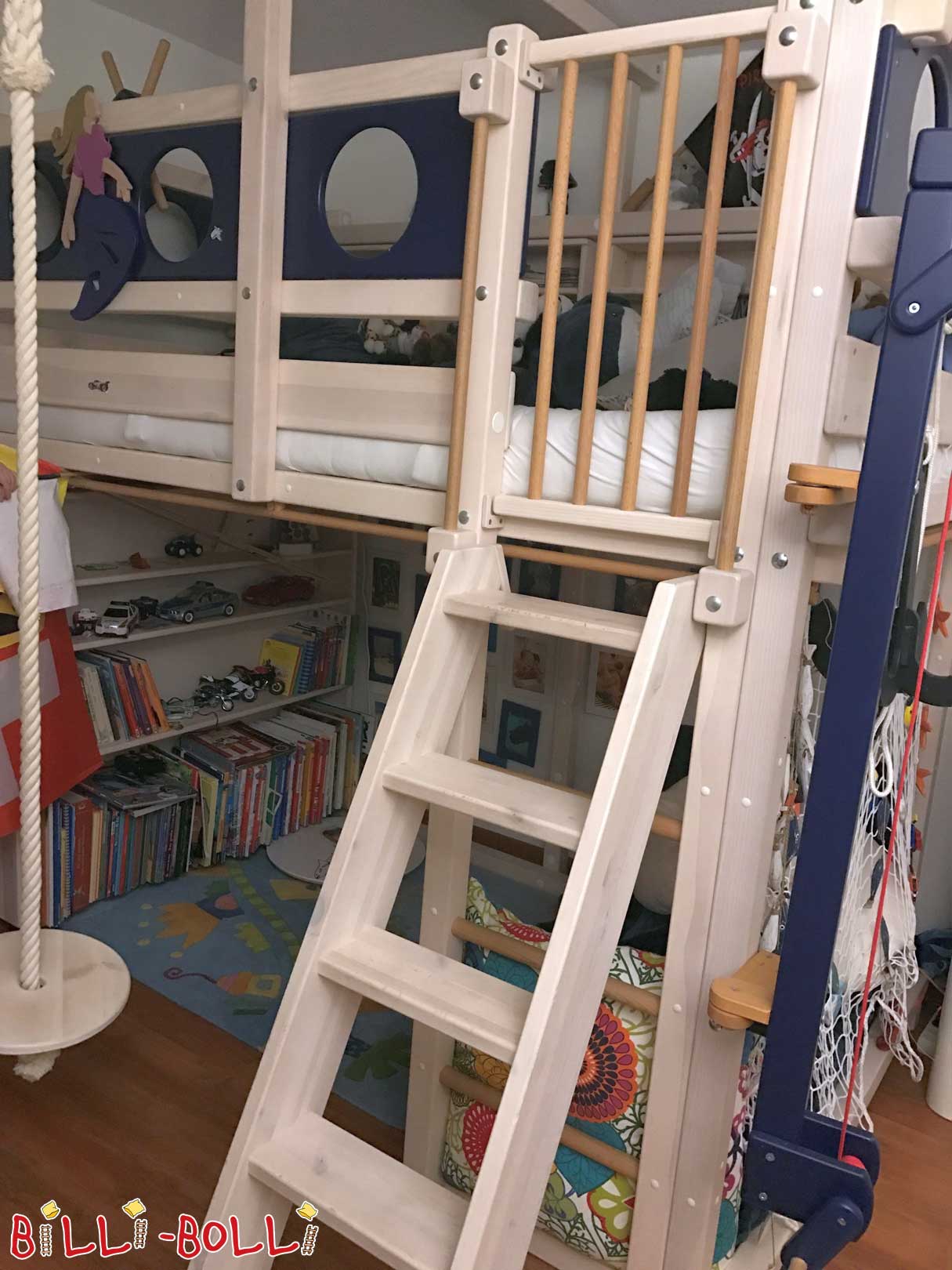 Tempat tidur loteng yang tumbuh bersama anak, 120 x 200 cm, kayu pinus berpernis putih (Kategori: Tempat tidur loteng digunakan)
