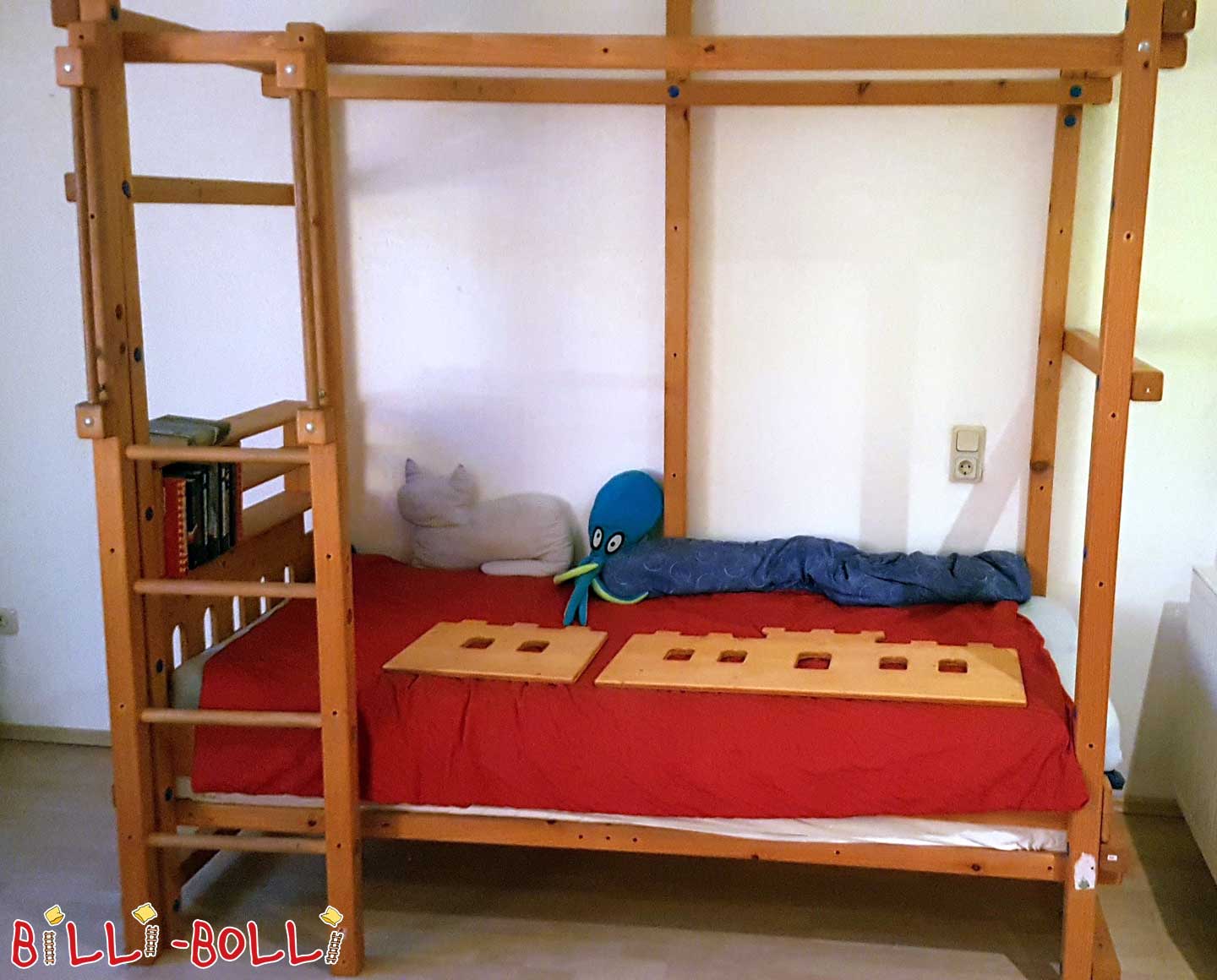 Loft bed, growing with you, 90 x 200 cm, honey-coloured spruce oiled (Category: second hand loft bed)