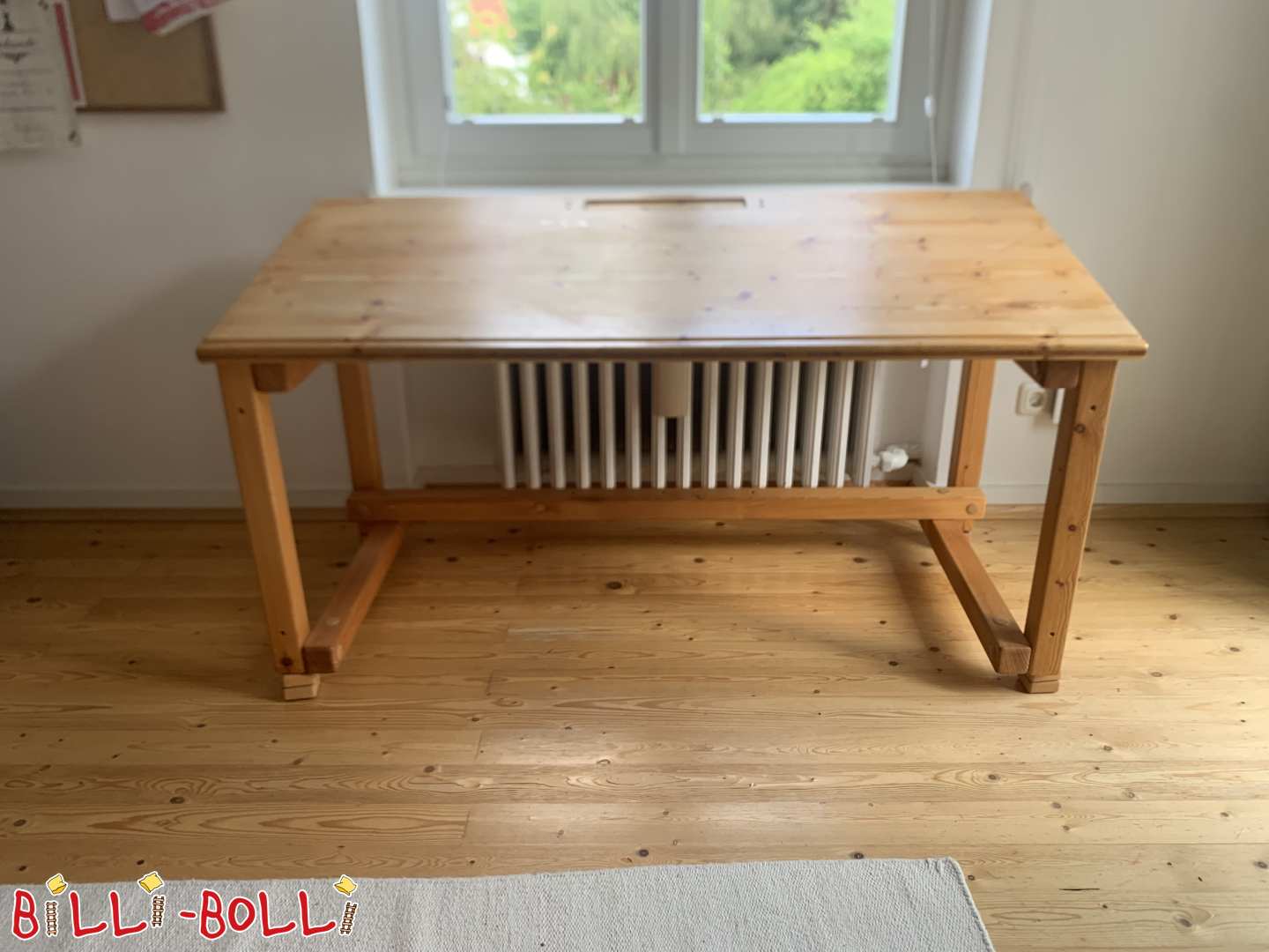 Desk tat-tfal, arżnu oiled-waxed (Kategorija: Mobulja tat-tfal użati)
