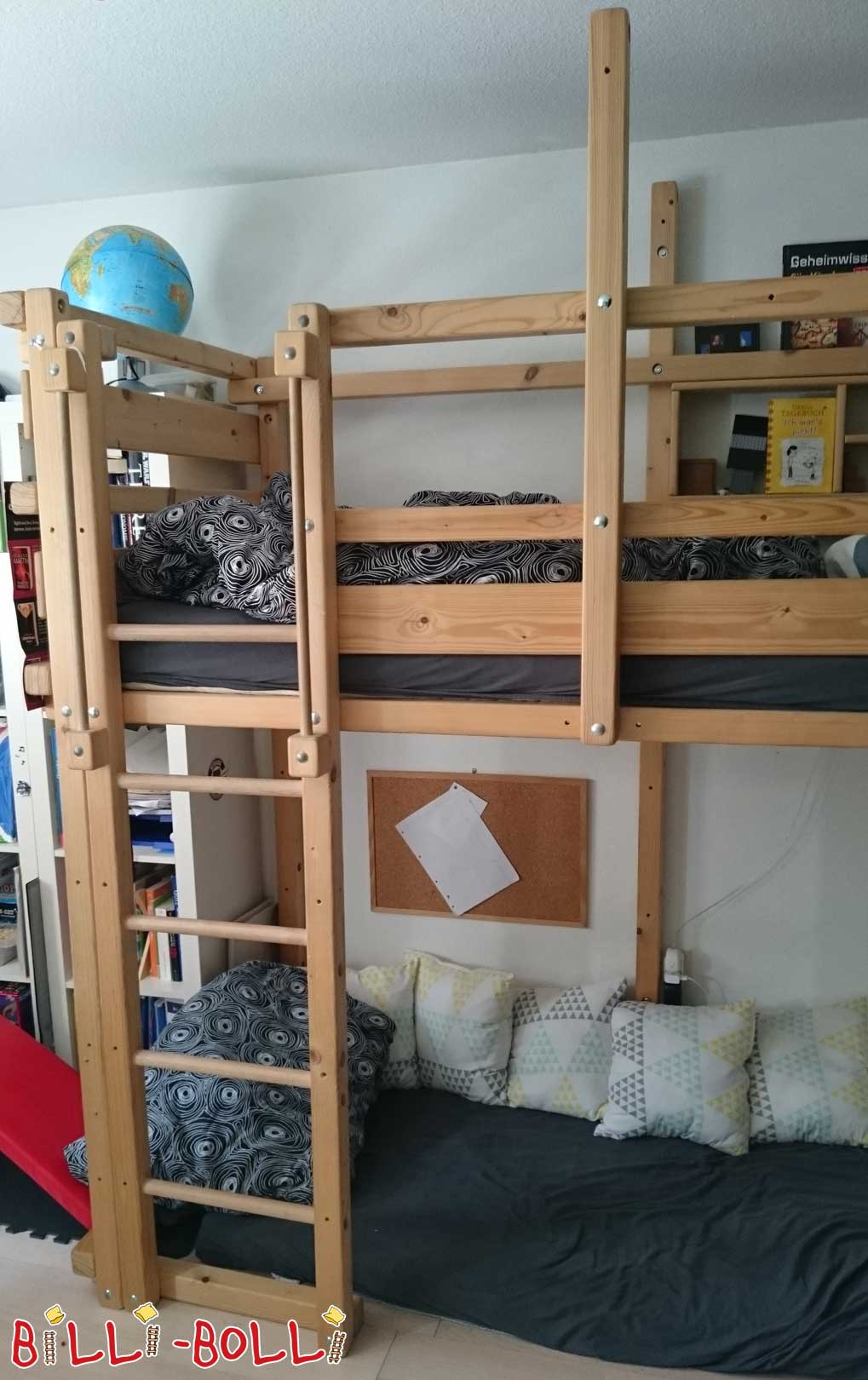Podkrovní postel, která roste s dítětem, 90 x 200 cm, smrk neošetřený (Kategorie: Použitá podkrovní postel)