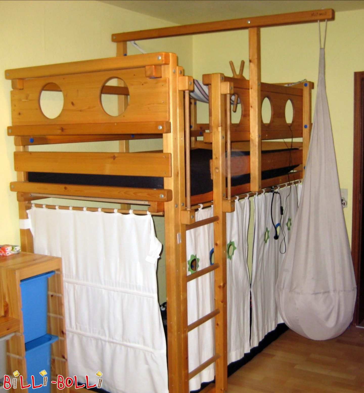 Billi-Bolli krevet u potkrovlju, 100 x 200 cm, vosak od smrekovog ulja (Kategorija: Korišten krevet u potkrovlju)
