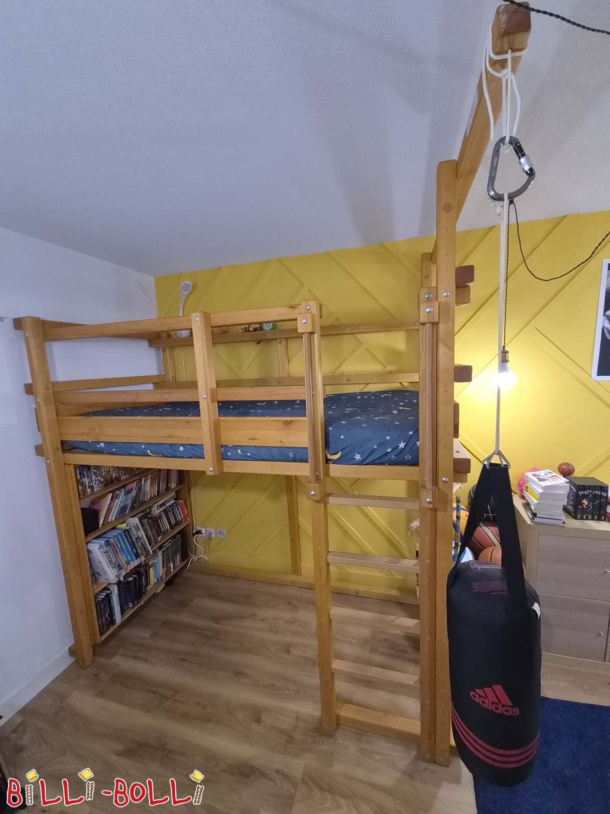 Anuncio 5736: Cama alta aceitada que se adapta al crecimiento del niño, con accesorios, en Argovia, Suiza Cama alta aceitada que se adapta al crecimiento del niño, con accesorios, en Argovia, Suiza (Categoría: Cama alta ajustable a la edad de segunda mano)